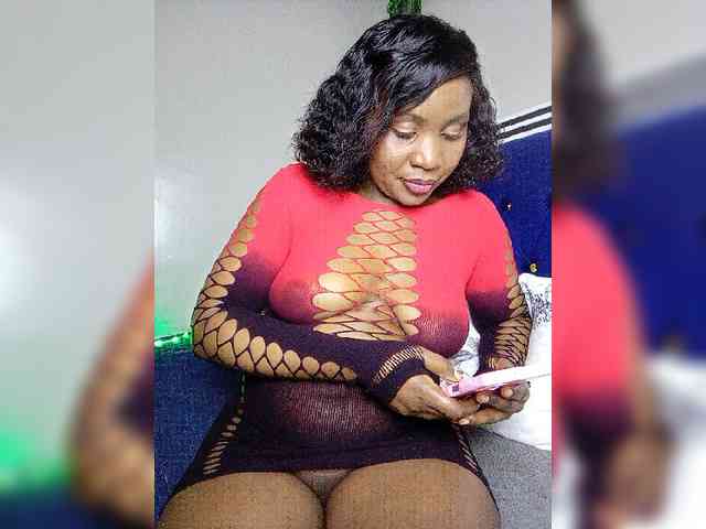 miss_lasha webcam
