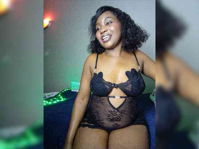 miss_lasha webcam
