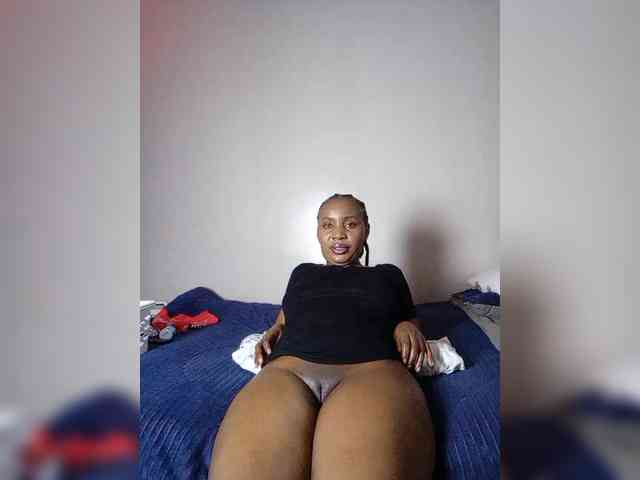 miss_lasha webcam
