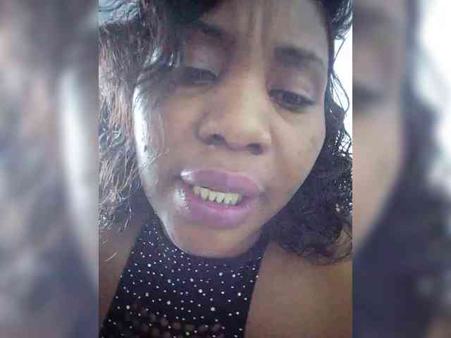 miss_lasha webcam