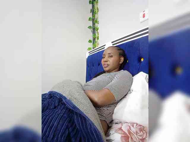 miss_lasha webcam