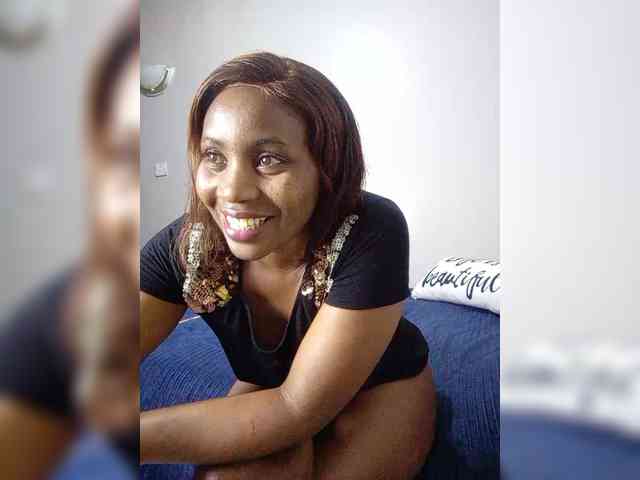 miss_lasha webcam