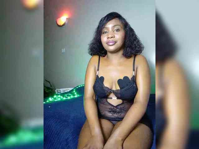 miss_lasha webcam