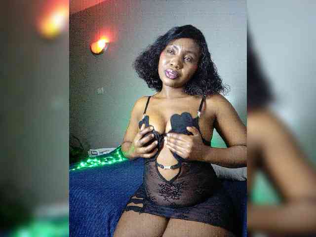 miss_lasha webcam