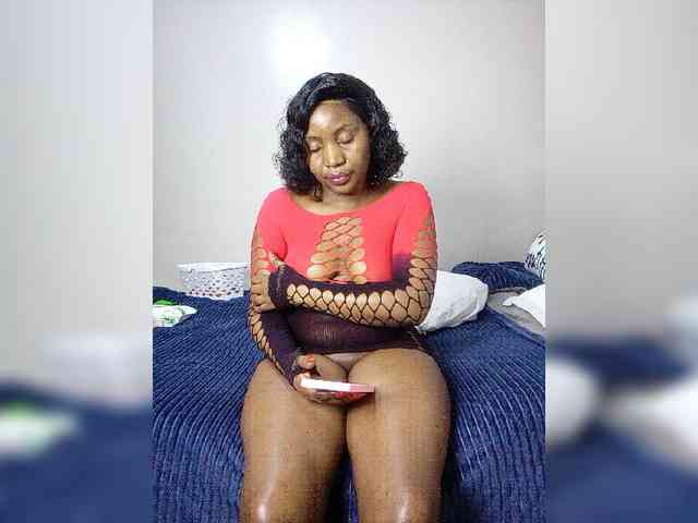 miss_lasha webcam