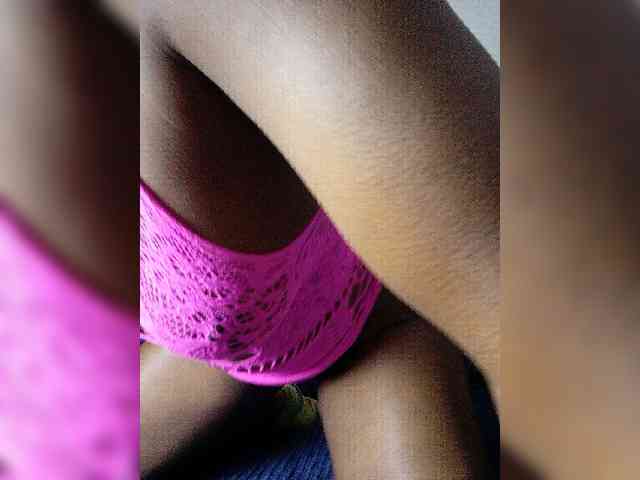 miss_lasha webcam