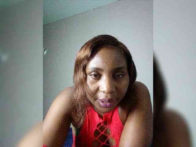 miss_lasha webcam