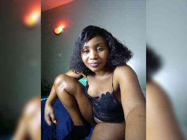 miss_lasha webcam