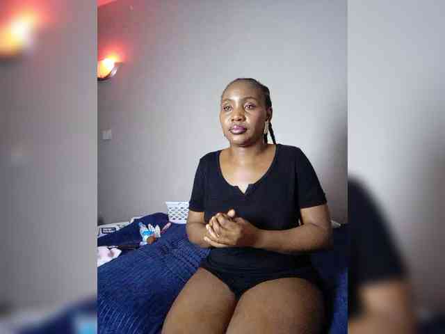 miss_lasha webcam