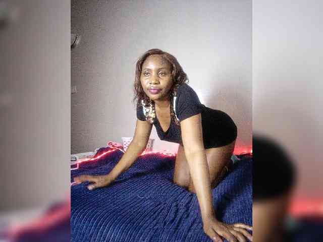 miss_lasha webcam