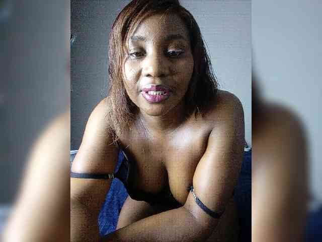miss_lasha webcam