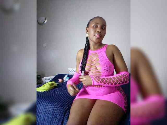 miss_lasha webcam