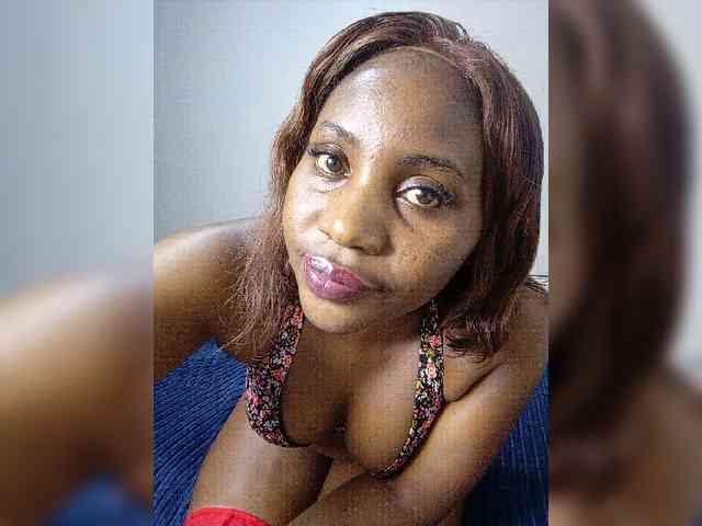 miss_lasha webcam