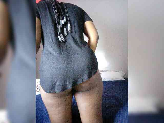 miss_lasha webcam