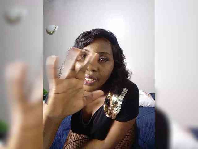 miss_lasha webcam