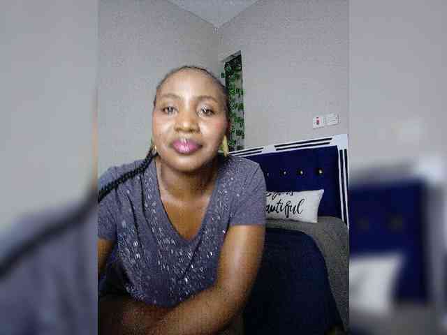 miss_lasha webcam