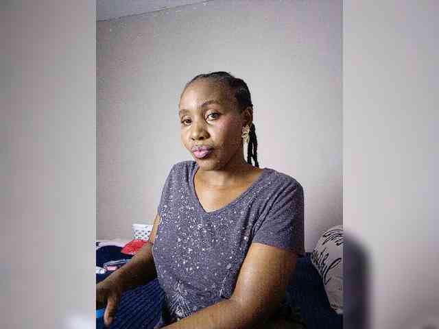 miss_lasha webcam