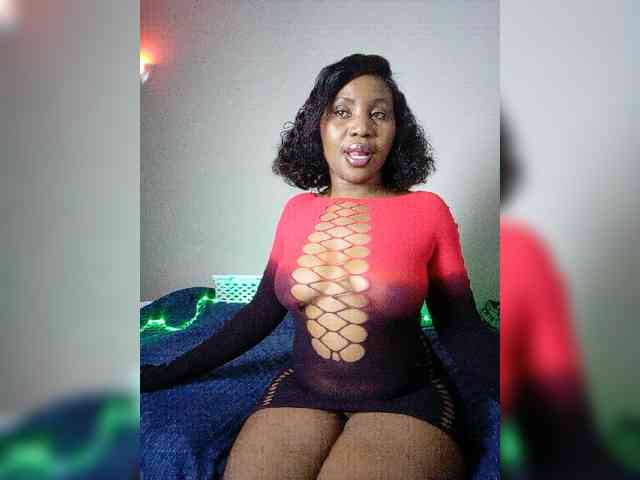 miss_lasha webcam