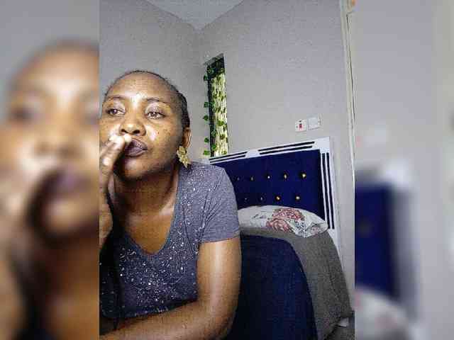 miss_lasha webcam