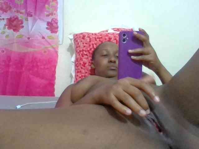 sweetkitty1 webcam