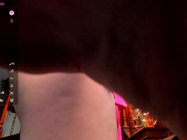 KiraRustle live cam on BongaCams