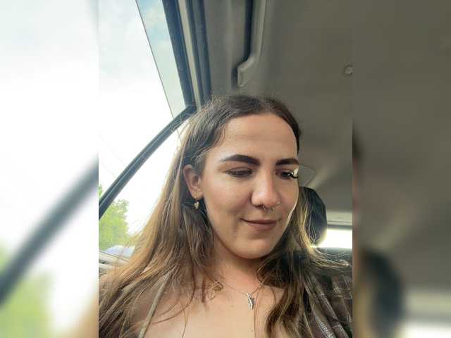 KiraRustle live cam on BongaCams