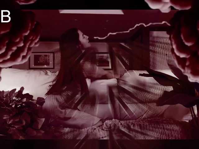 KiraRustle live cam on BongaCams