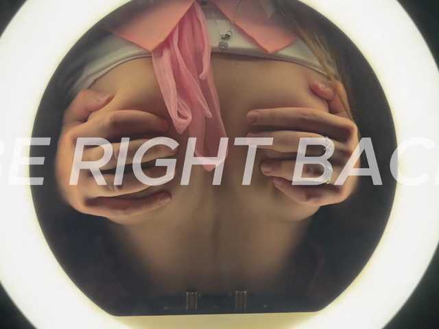 KiraRustle live cam on BongaCams