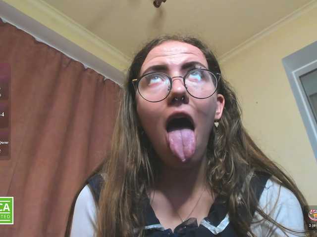 KiraRustle live cam on BongaCams
