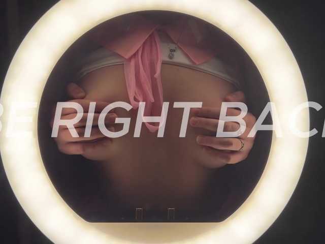 KiraRustle live cam on BongaCams