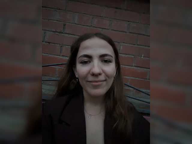 KiraRustle live cam on BongaCams