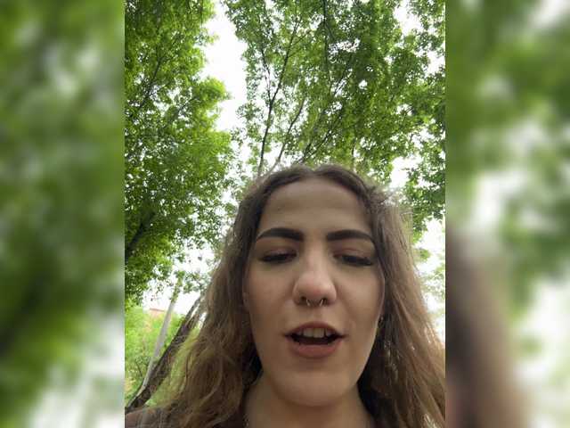 KiraRustle live cam on BongaCams