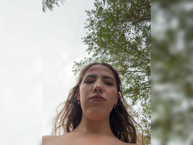 KiraRustle live cam on BongaCams