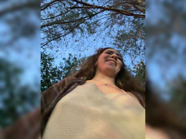 KiraRustle live cam on BongaCams