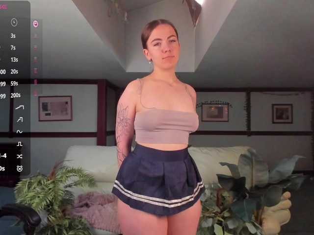 KiraRustle live cam on BongaCams
