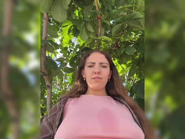 KiraRustle live cam on BongaCams