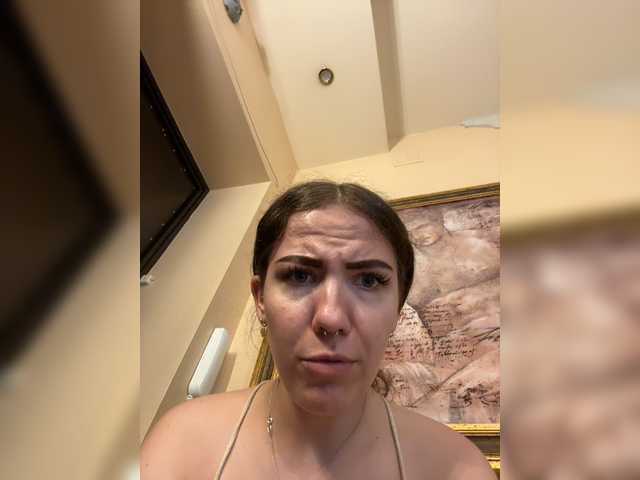 KiraRustle live cam on BongaCams