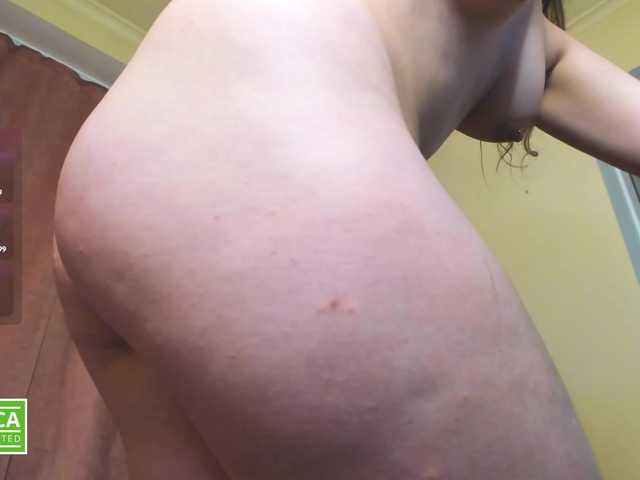 KiraRustle live cam on BongaCams