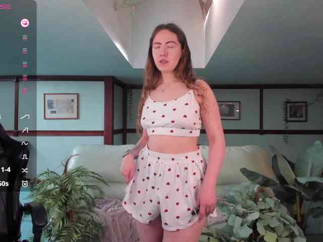 KiraRustle webcam