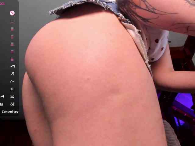 KiraRustle Sex Cam Show