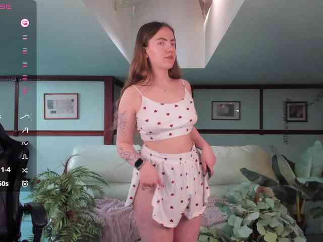 KiraRustle webcam