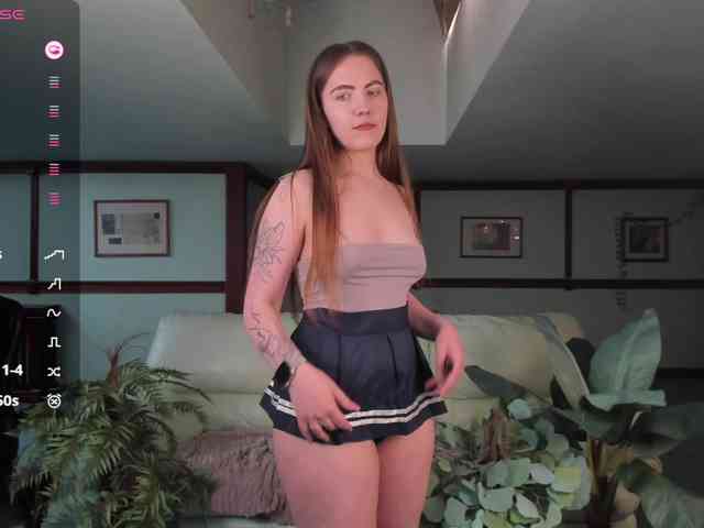 KiraRustle webcam