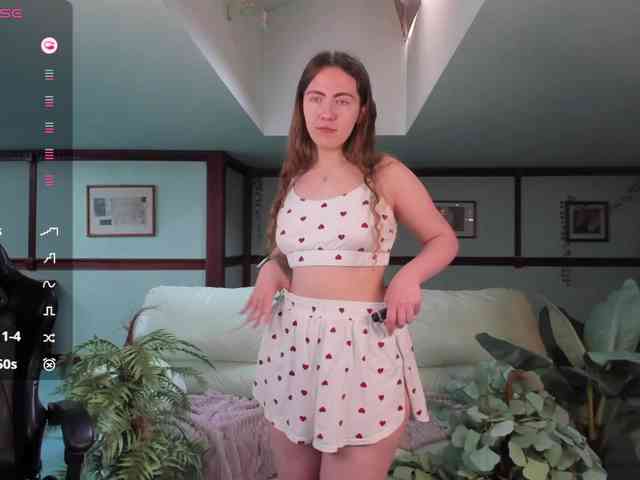 KiraRustle webcam