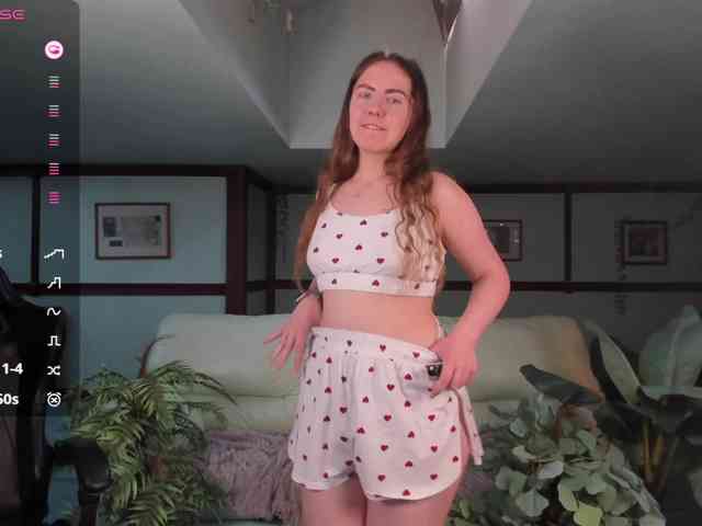 KiraRustle webcam