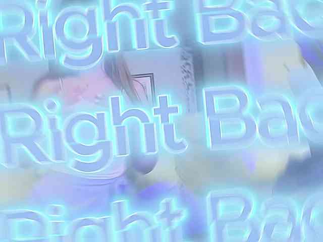 KiraRustle webcam