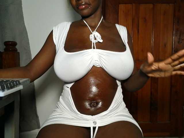 Nuru254 live cam on BongaCams