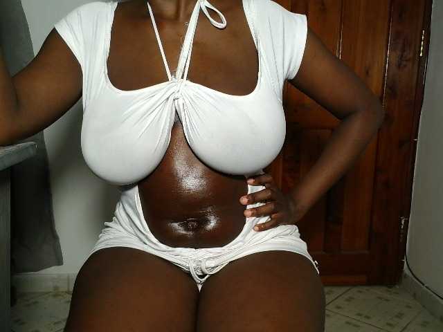 Nuru254 live cam on BongaCams