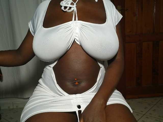 Nuru254 live cam on BongaCams