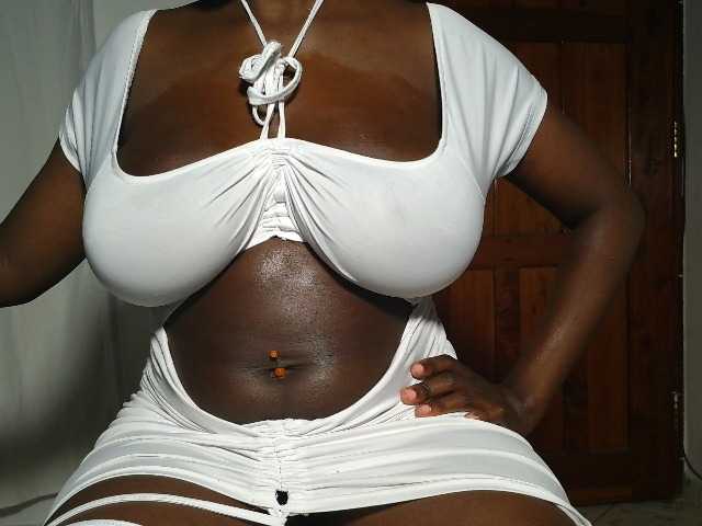 Nuru254 live cam on BongaCams