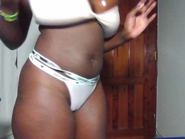 Nuru254 live cam on BongaCams